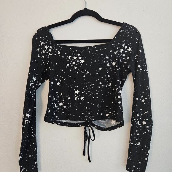 Long sleeve crop top with moon and stars - Picture 1 of 2